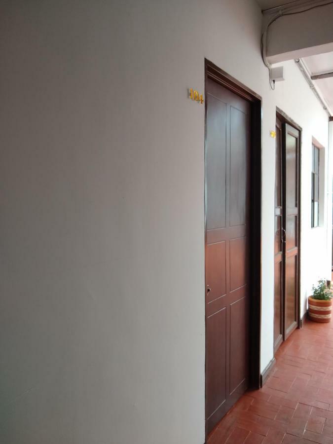 Hostel El Jardin Попаян Екстериор снимка