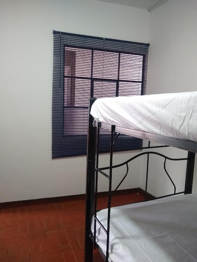 Hostel El Jardin Попаян Екстериор снимка